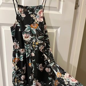 Shorts romper maxi dress - black floral